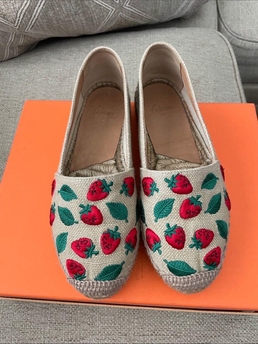 Embroidered Strawberry Espadrilles in Natural Canvas - Red & Green